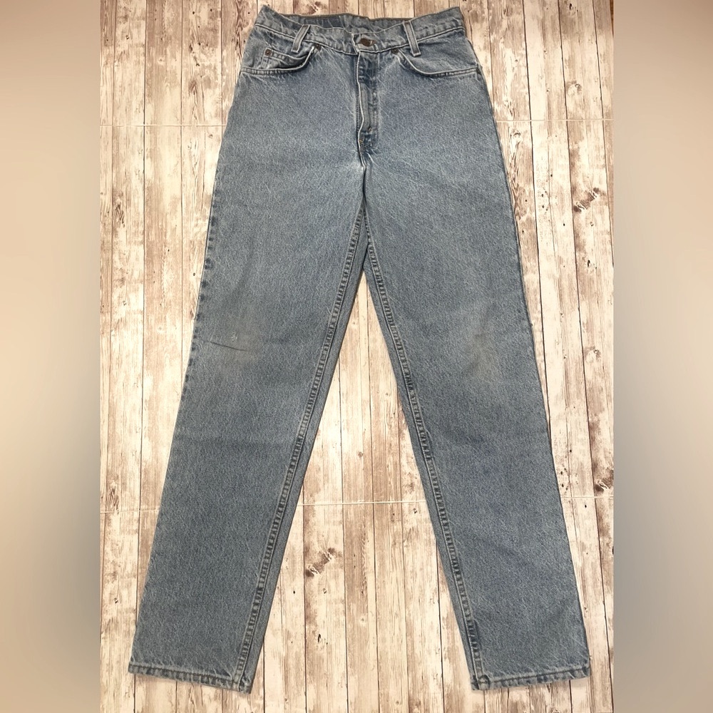 Vintage ‘95 Levi's 550 Orange Tab Student Fit Light Blue Denim Jeans  W29xL32